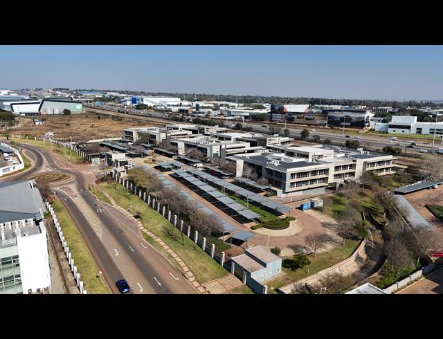 148.10M² OFFICE TO LET IN ECO PARK ESTATE